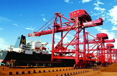 為何寧波國(guó)際物流服裝進(jìn)口通關(guān)一定要重視“快”?