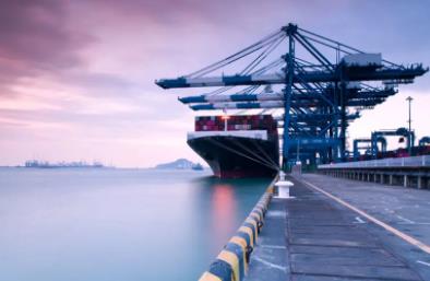 青島海運發(fā)展的有利條件和不利條件