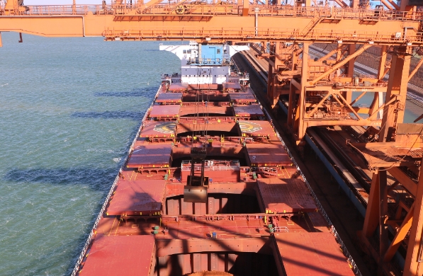 青島貨代將青島與世界緊密相連,為國(guó)際貿(mào)易順利開展提供了有力保障