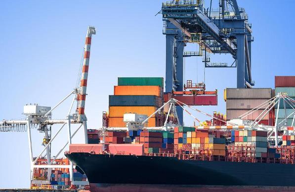 隨著全球化的深入發(fā)展,上海國際物流的地位將變得越來越重要