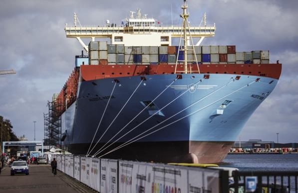 國際物流公司為全球企業(yè)提供了強(qiáng)有力的支持,加速了全球商業(yè)的發(fā)展