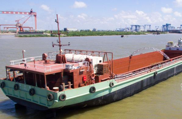 在全球化和國(guó)際貿(mào)易的背景下，國(guó)際貨代公司扮演著重要的角色