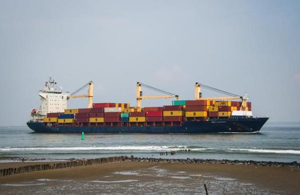 貨代作為國際物流領(lǐng)域的專業(yè)機構(gòu),具有重要的作用和發(fā)展?jié)摿?>
							</div>
							<div   id=