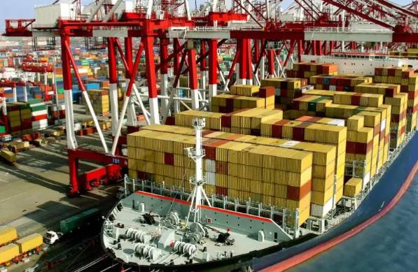 貨代公司更大地提高了國際物流運(yùn)輸?shù)男屎捅憷?>
							</div>
							<div   id=