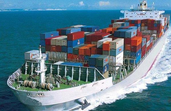 南非貨代作為連接國際貿(mào)易的紐帶，承擔(dān)著不可忽視的重要角色