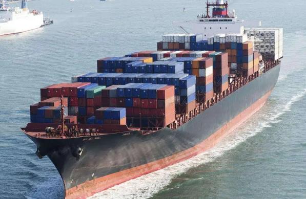 新加坡是東南亞的重要國際貿易中心,在全球貨運業(yè)中扮演著重要角色