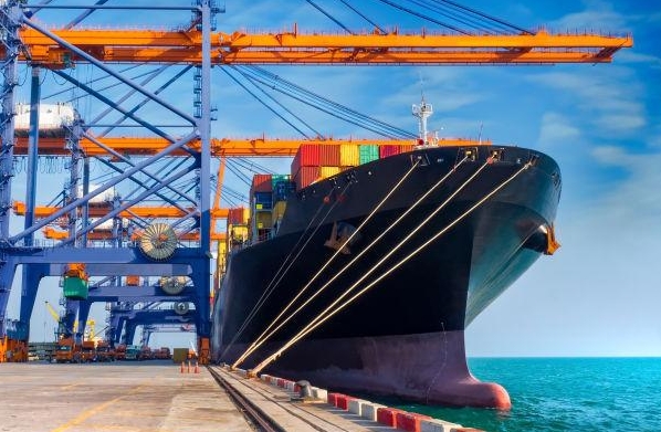 國(guó)際物流作為連接世界的紐帶,在全球化時(shí)代具有不可替代的作用