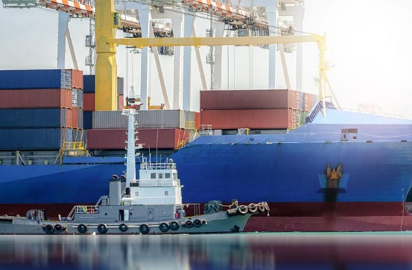 上海國(guó)際物流不斷蓬勃發(fā)展,為全球貿(mào)易提供了重要支持