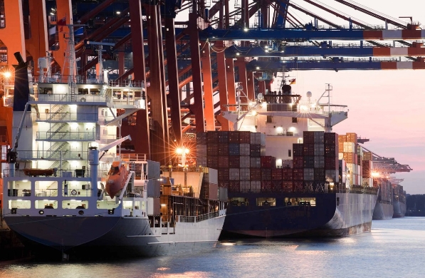 俄羅斯貨代作為具有競爭力的貨代服務(wù)之一,備受國際貿(mào)易商的青睞