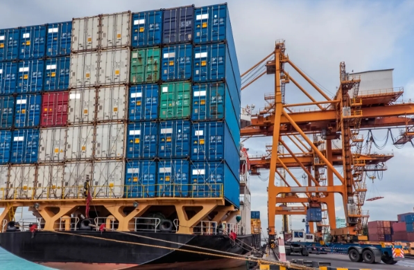 在新的歷史起點上,國際貨運代理將繼續(xù)發(fā)揮其重要作用