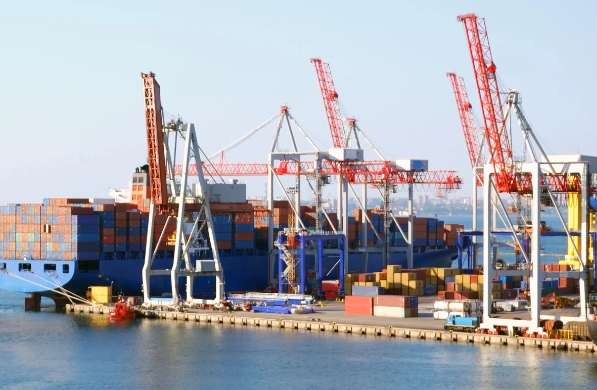 面對挑戰(zhàn)和機遇并存的未來,韓國貨代業(yè)需要繼續(xù)發(fā)揮其優(yōu)勢